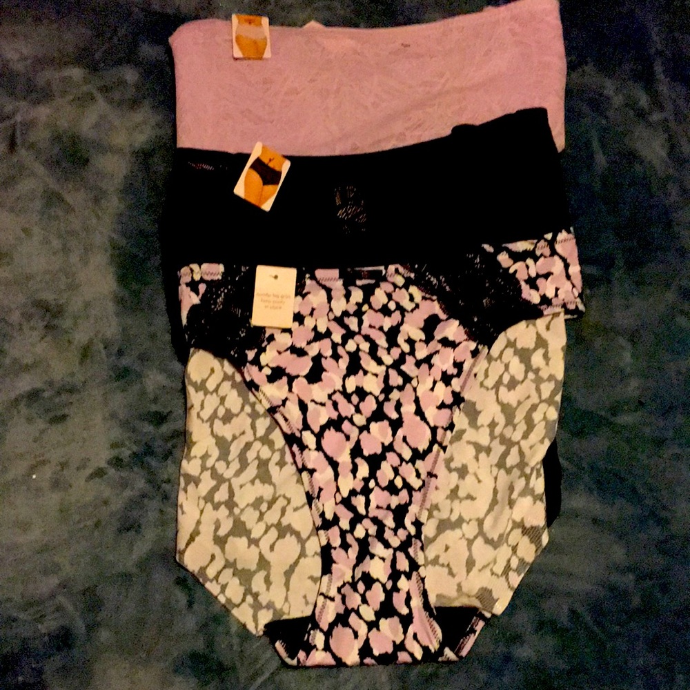Women’s Lingerie